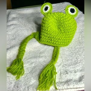 Kid’s Crocheted Frog Hat with Eyes and Braided Chin Tie Bright Green Beanie